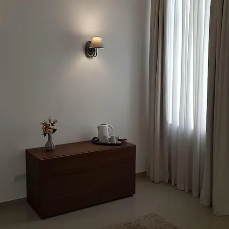 Malta Nice ゲストハウス
